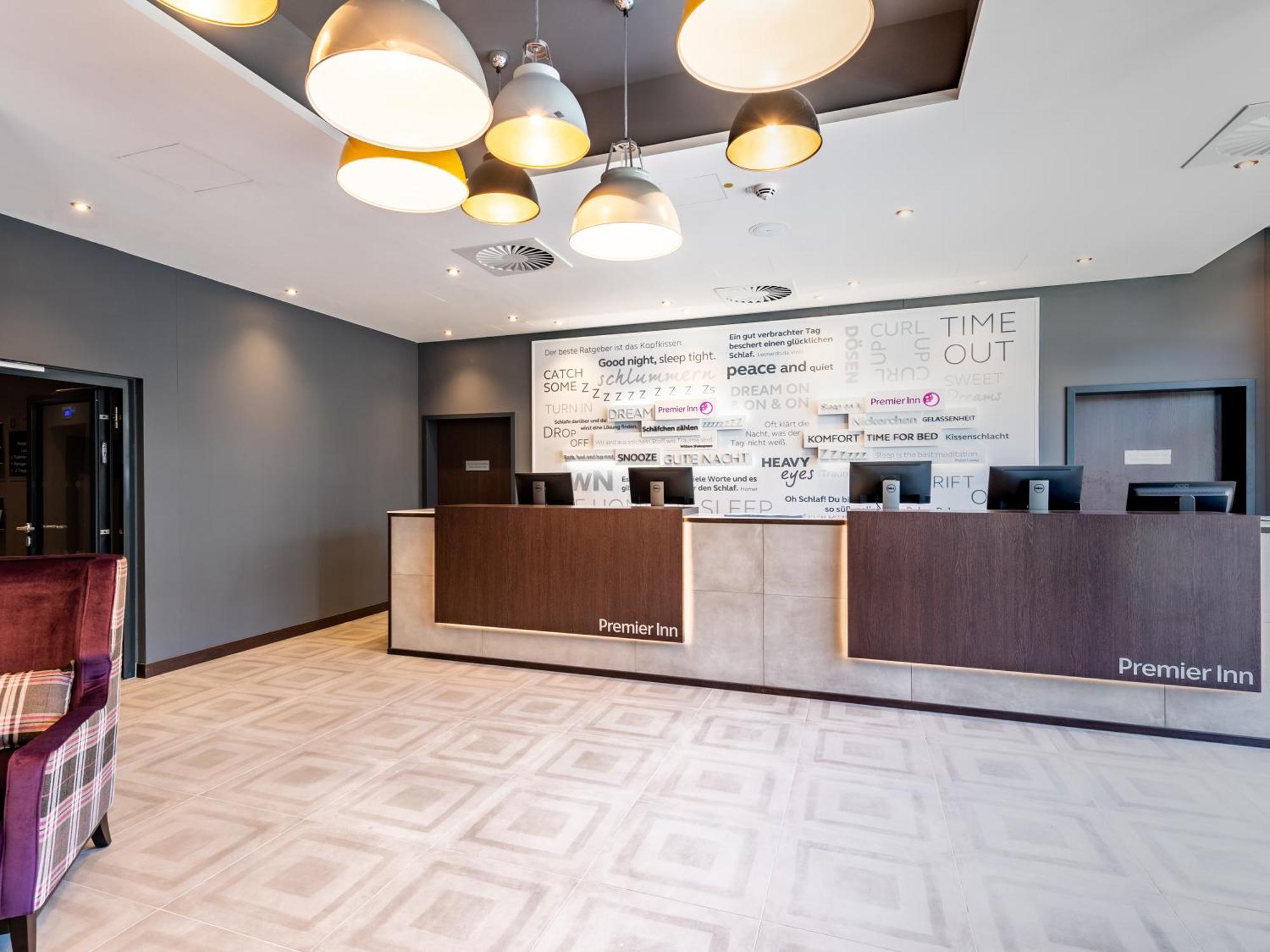 Premier Inn Muenchen City Zentrum Εξωτερικό φωτογραφία