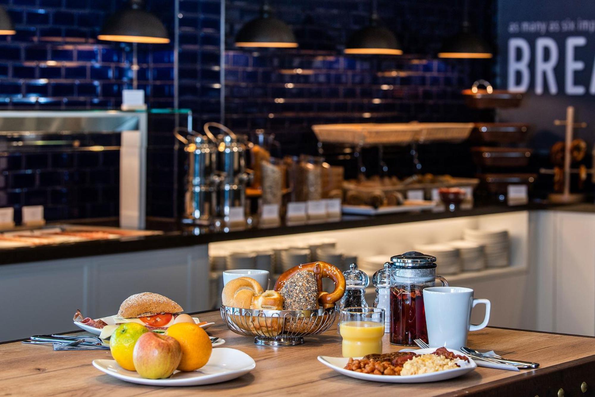 Premier Inn Muenchen City Zentrum Εξωτερικό φωτογραφία